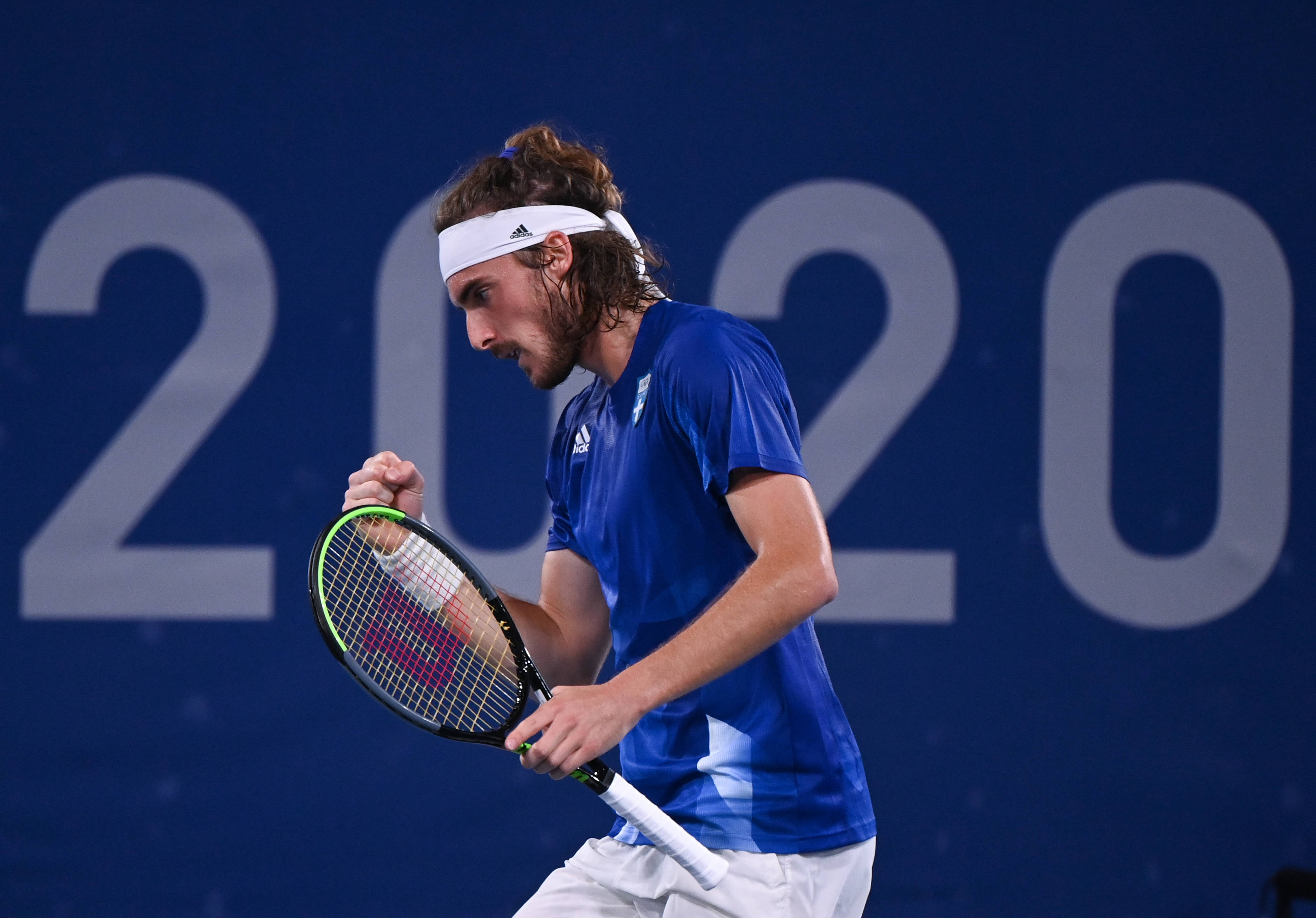 美国网球队力克德国网球队，西西帕斯高光表现