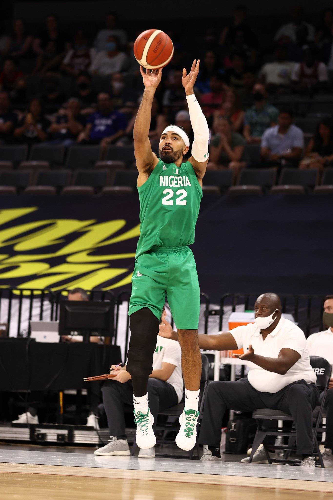 尼日利亚男篮逆转西班牙男篮，阿德巴约统治全场