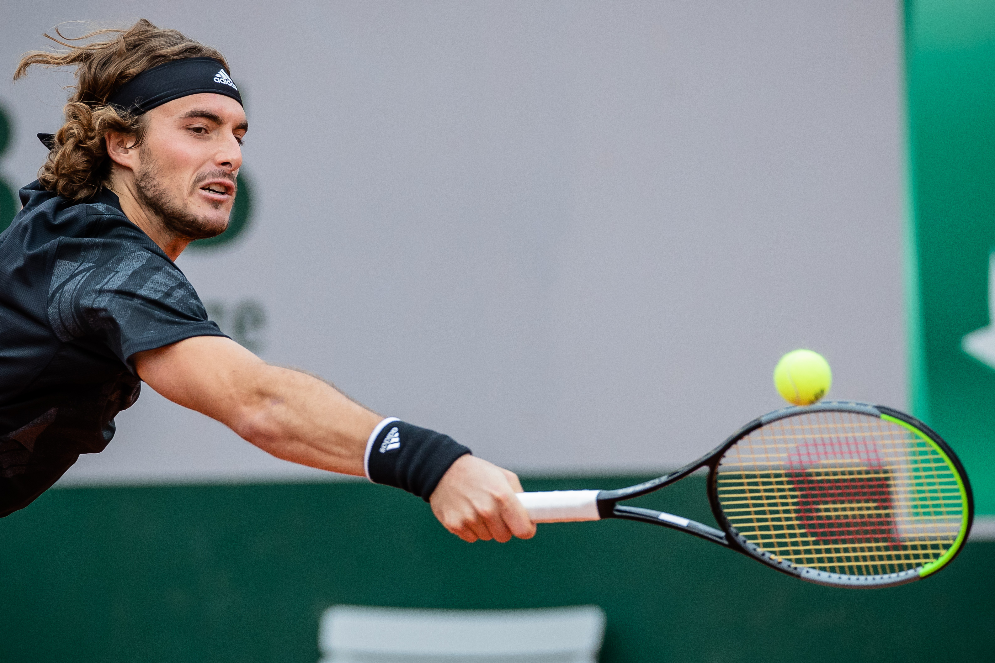 法国网球队血洗德国网球队，西西帕斯惊艳世界