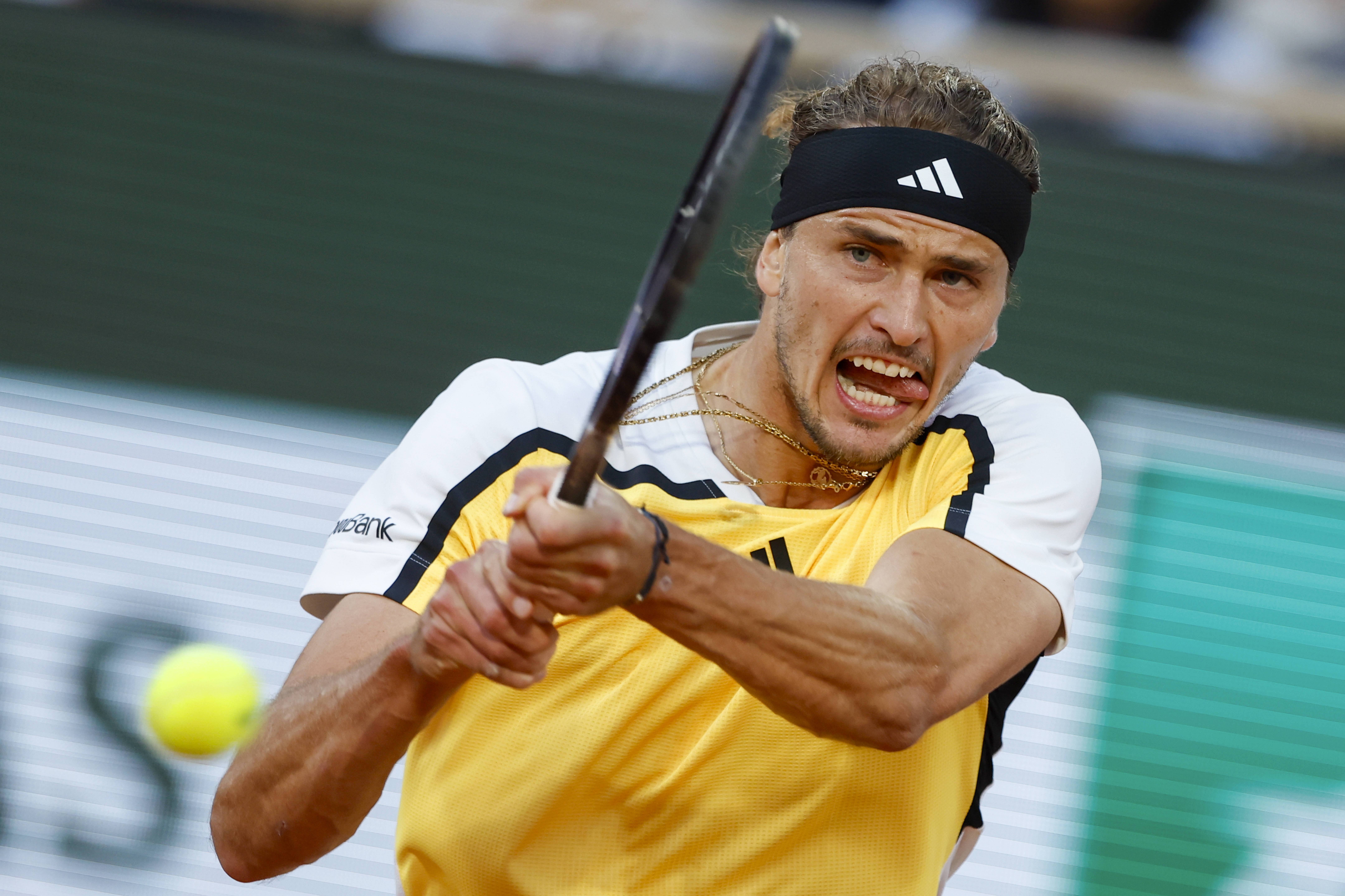 开云体育登录-包含日本网球队鏖战美国网球队，兹维列夫关键制胜的词条