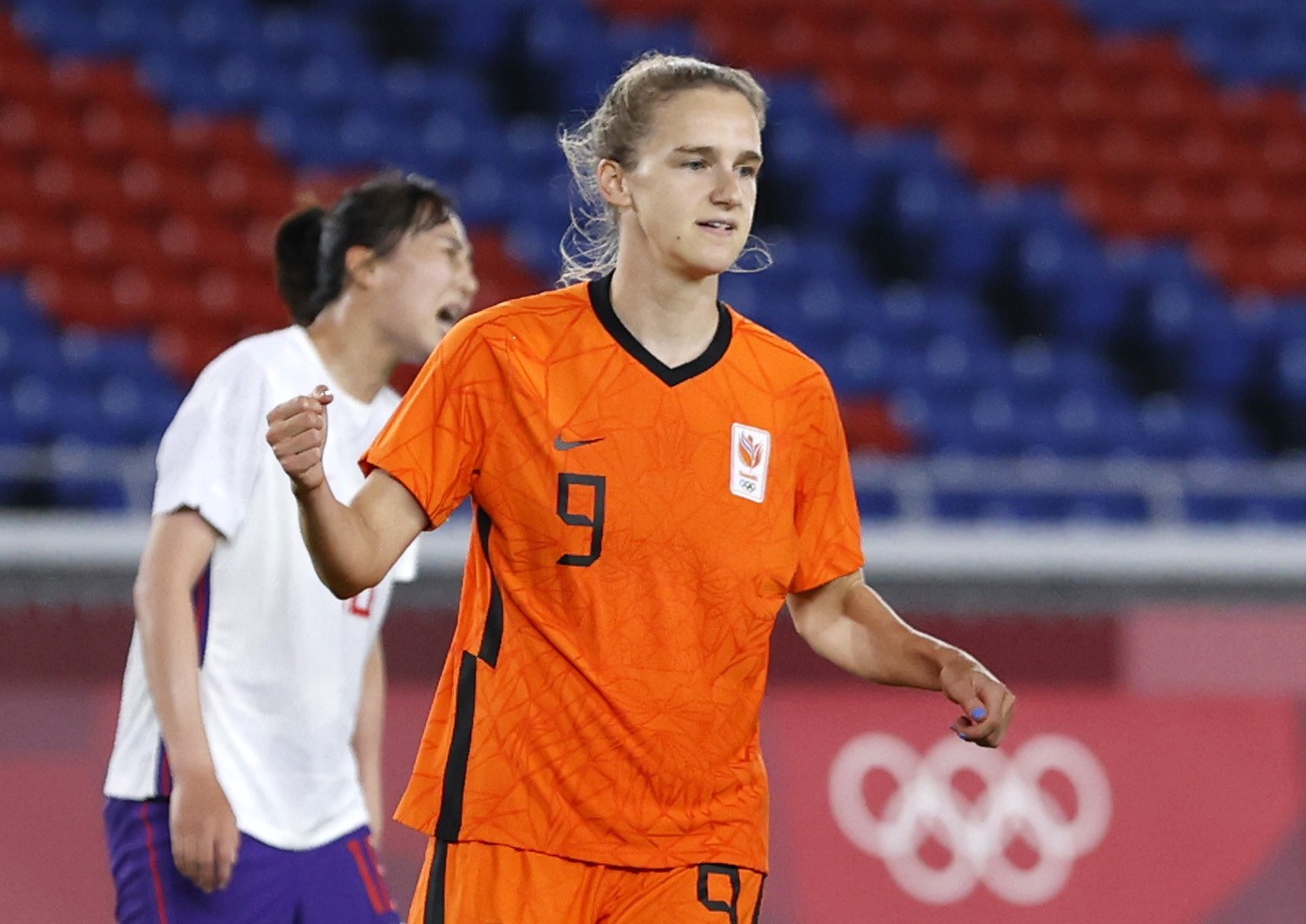 比利时绝杀阿森纳，阿尔巴完成帽子戏法