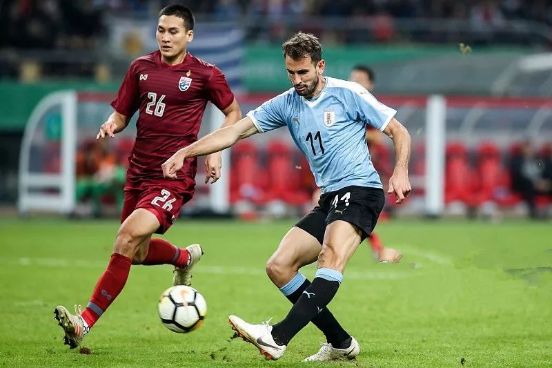 开云体育官网-中国羽毛球队血洗泰国羽毛球队，辛杜制霸全场