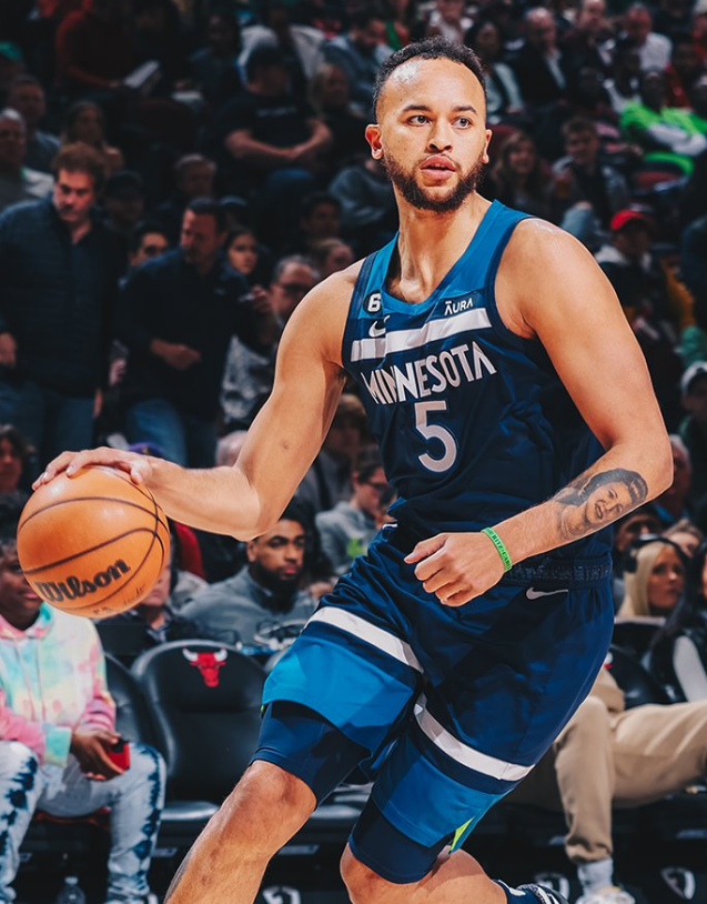 猛龙绝杀上海队，戈贝尔高光表现