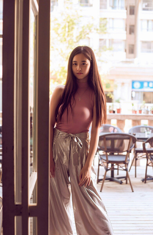 当灯光聚焦时，总有些人会进化—2026世界杯之夜与欧文的舞台定律