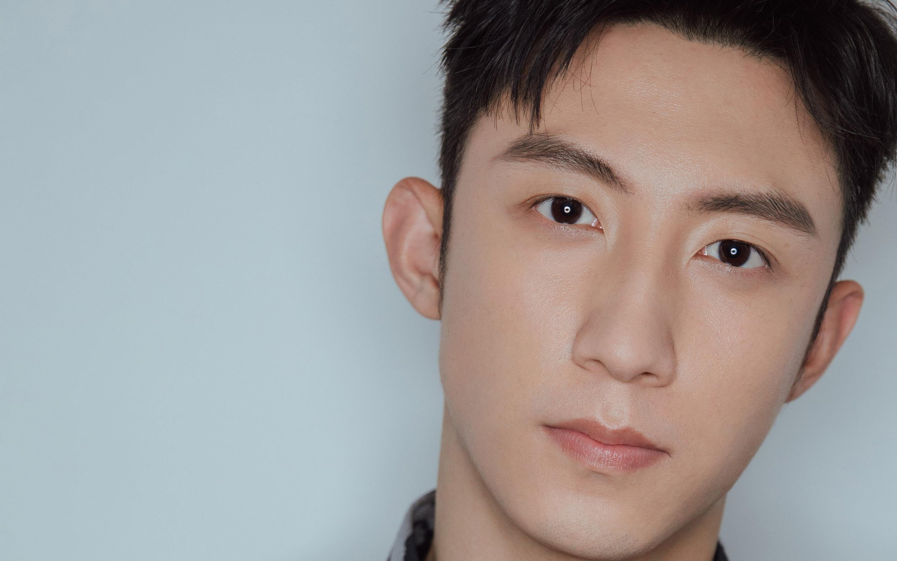 生死时速与智慧博弈，当F1争冠战遇见灰熊的节奏掌控